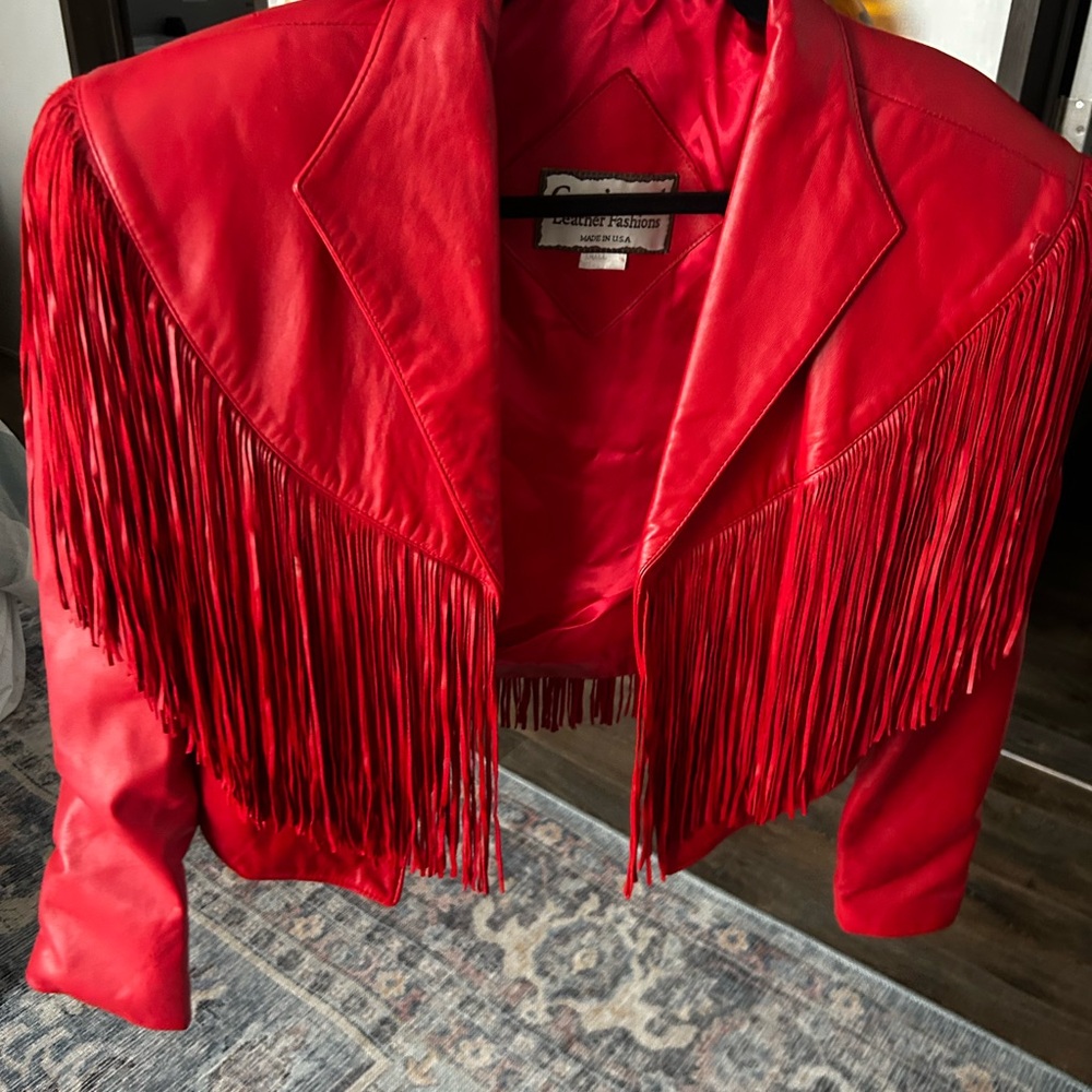 Continental leader fashions small - Picture 9 of 9